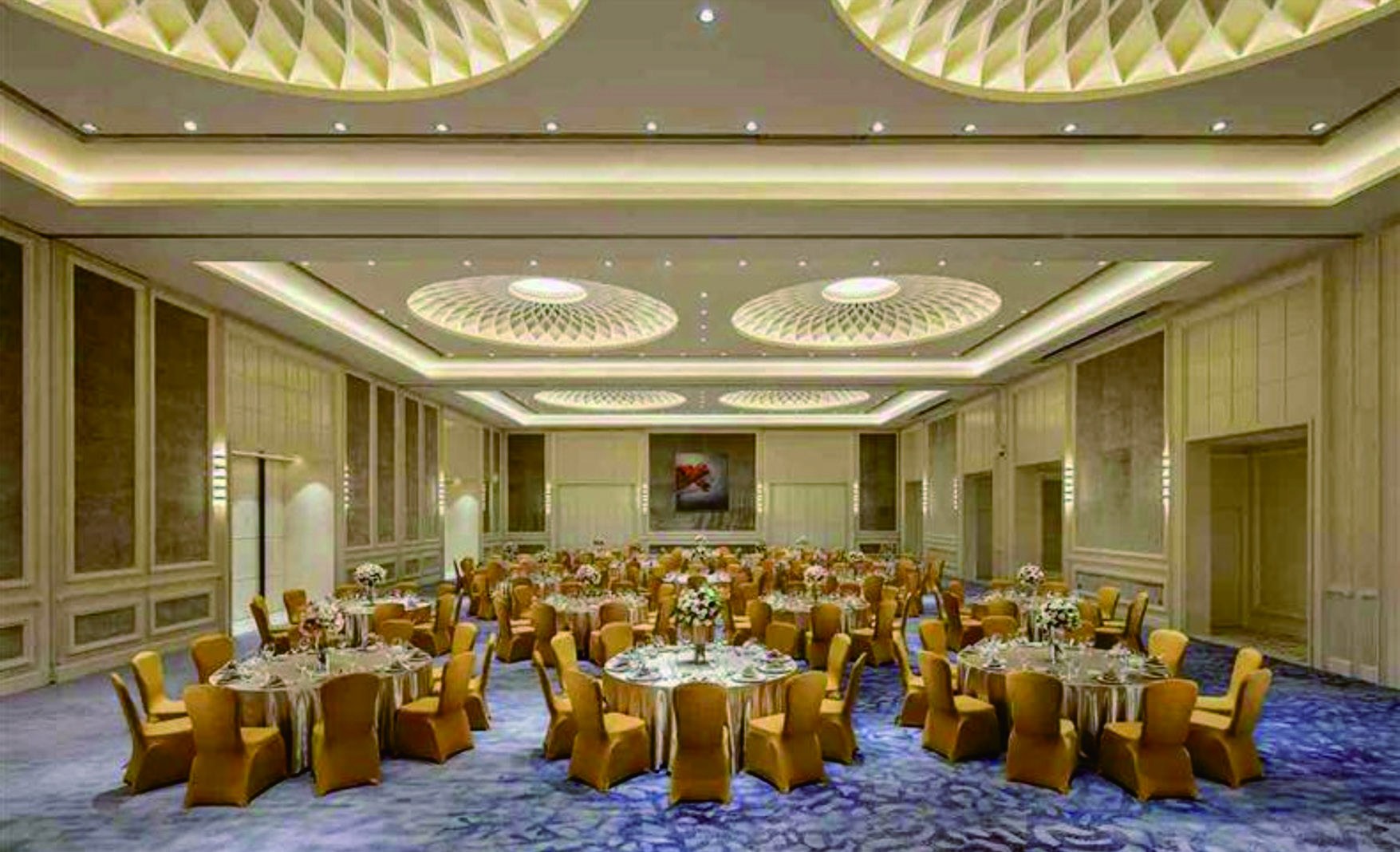 Hilton Dalian Golden Pebble Beach Resort lighting case